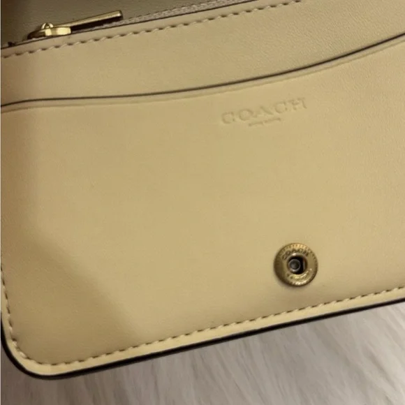 Coach Essential slim Card case - Picture 15 of 15